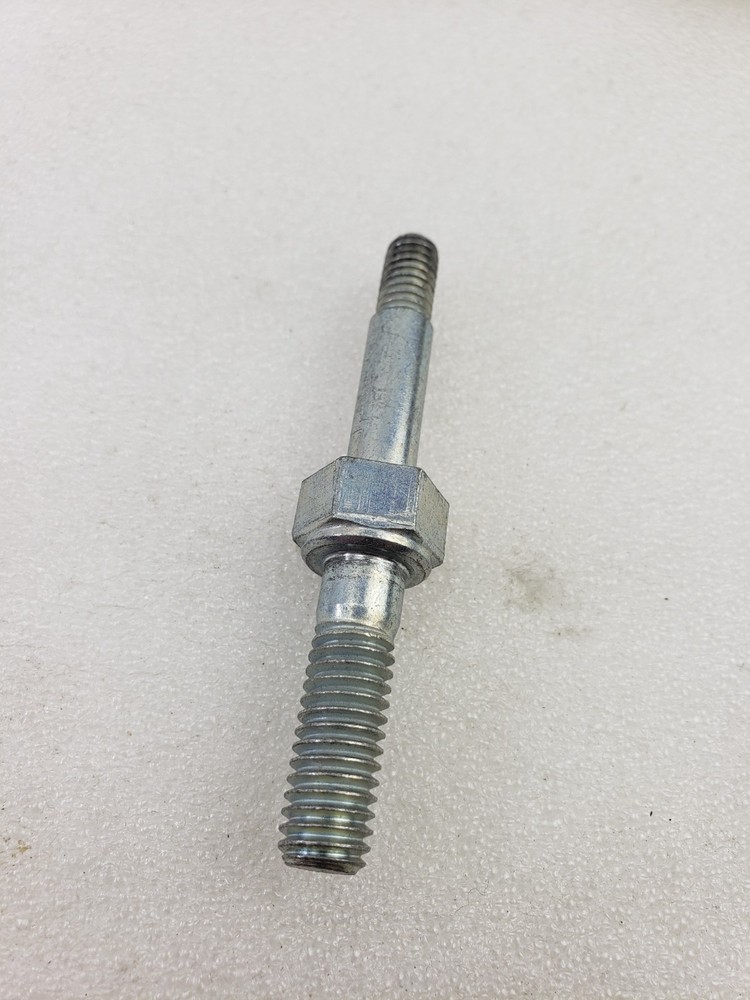 Harley-Davidson 90367-97 Saddlebag Hanger Stud Softail Heritage Classic