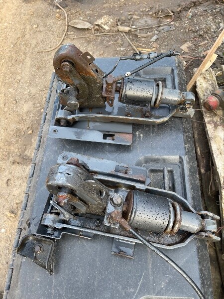 Daf LF CAB LOCK UNIT W/ SHOCK ABSORBER - EACH