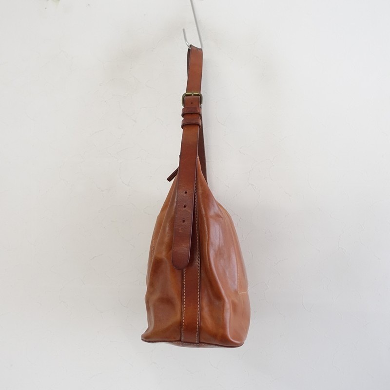 HENRY CUIR Leather Shoulder Bag