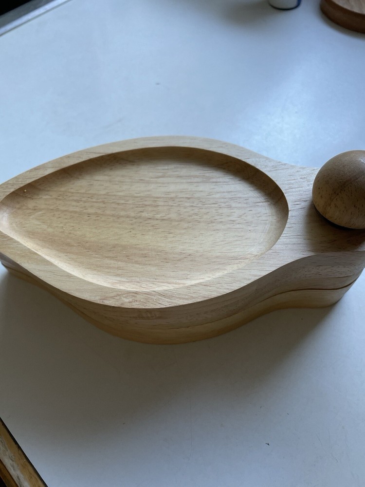 Bamboo Cheese Board With Leaves