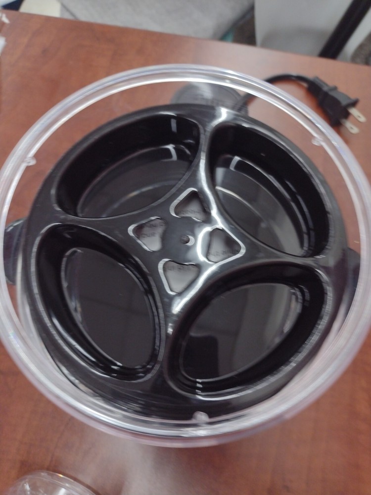 Dash Deluxe Egg Cooker 12 Egg Capacity 500 Watts