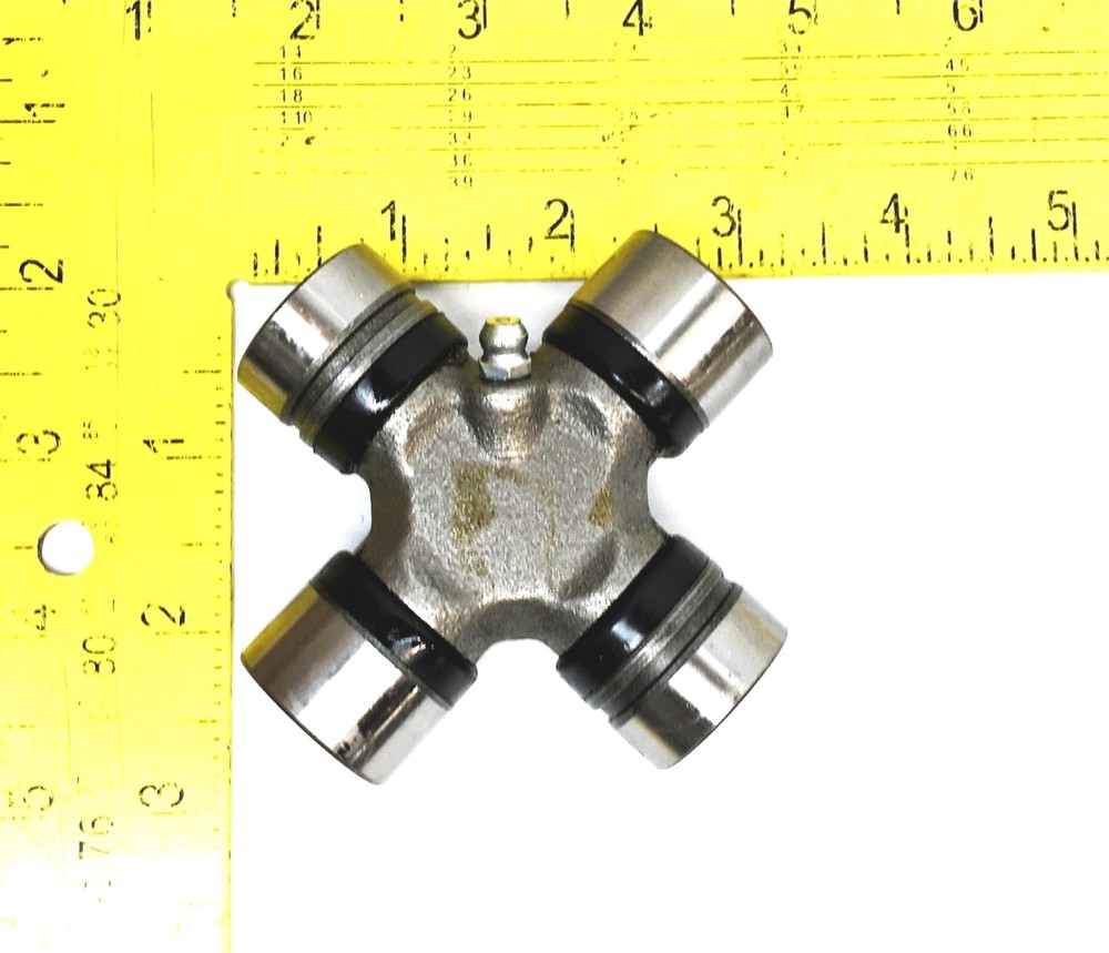 Parts Master Universal Joint Kit Replacement 445/PM (PT445) NOS