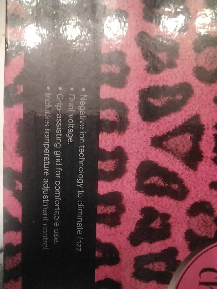 Classic Ceramic Cheetah Pink Flat Iron NIB HTF
