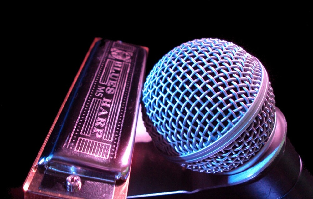 HarpLock Hands-Free Magnetic Harmonica Holder