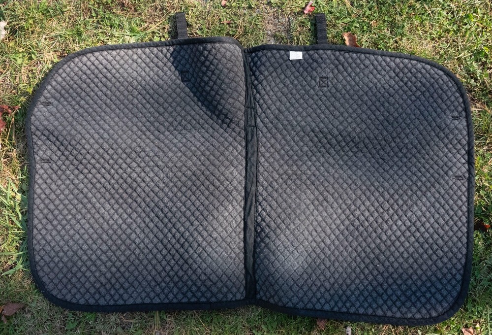 Saddle Pad Black Dover Used 22" Spine 21" Drop