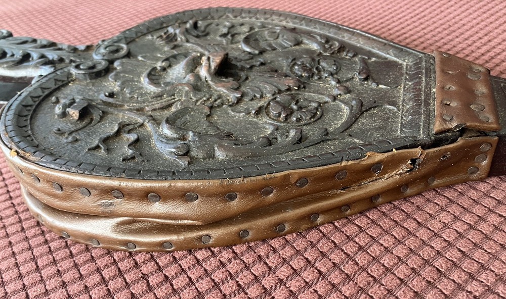 Victorian North Wind Fireplace Bellows has Brass Decorative Nozzle