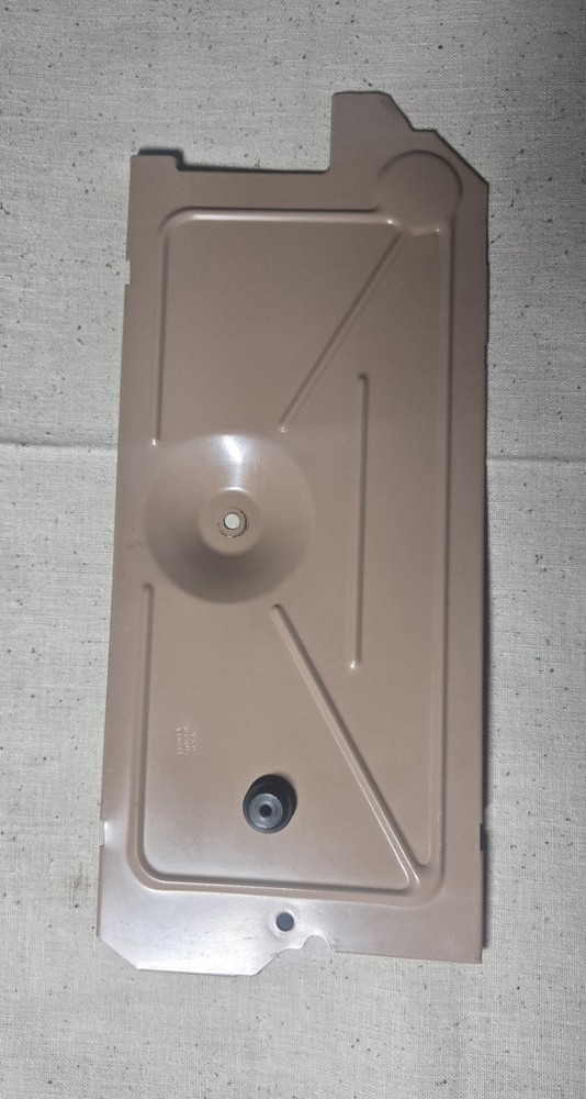 Singer Sewing Machine Rocketeer 500 Drip Bottom Cover