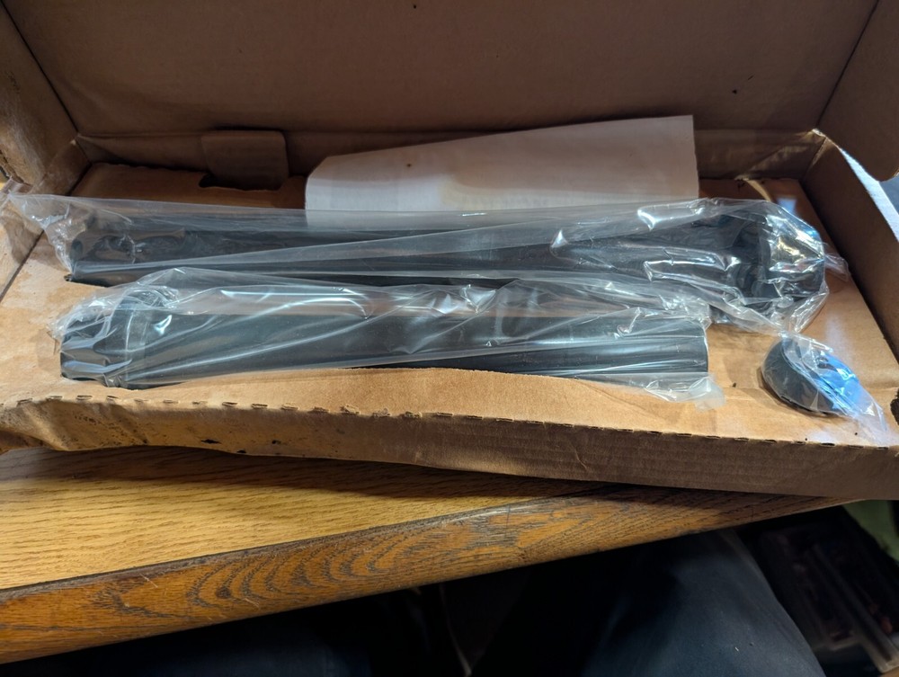 NCR Tall Pole Customer Display Post Mount Kit 5975-K836-V001