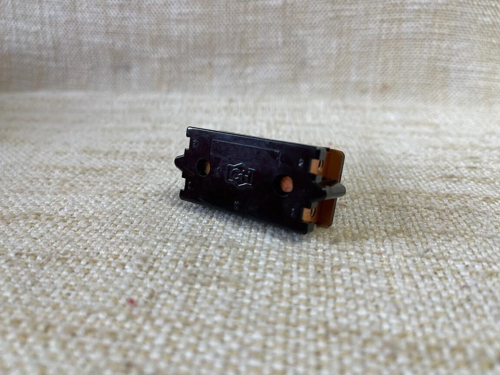 Stone 1825476-1 Toggle Switch