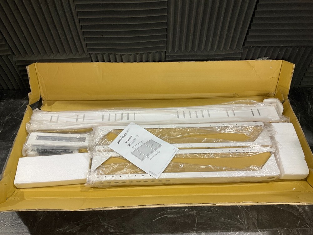 Peerless AV Interactive Whiteboard Wall Mount 32"-80" IWB680-W ✅❤️️✅❤️️ NEW!