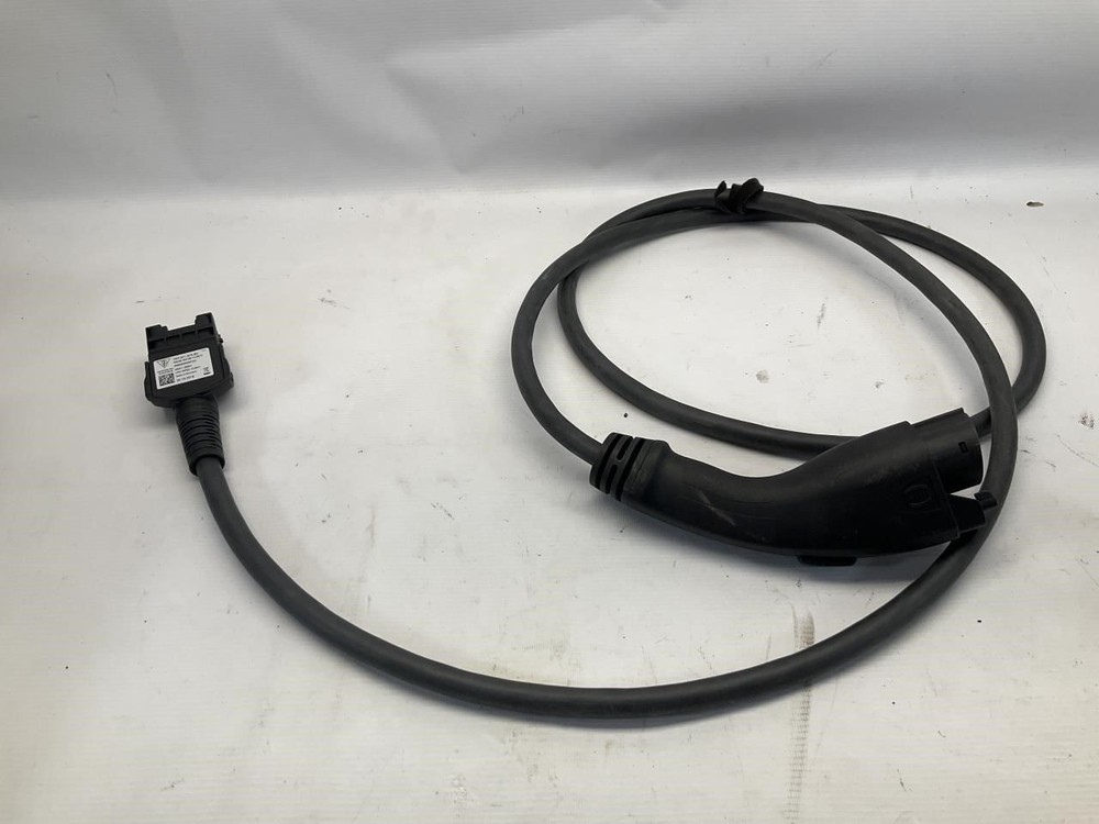 21–23 Porsche Taycan High Voltage Charge Cable T