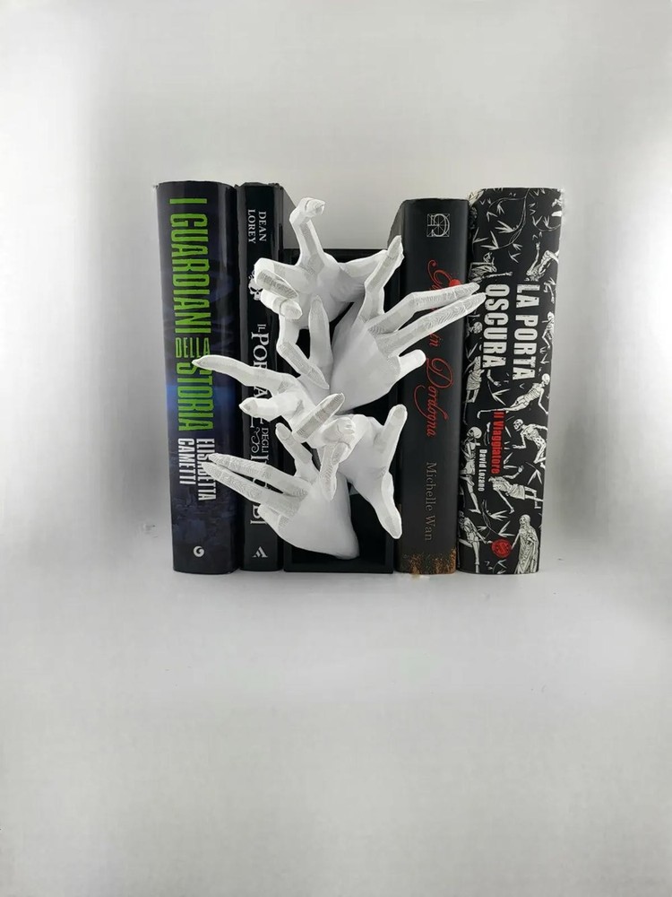 Grasping Hands Horror Book Nook - 3D Printed Bookshelf Insert
