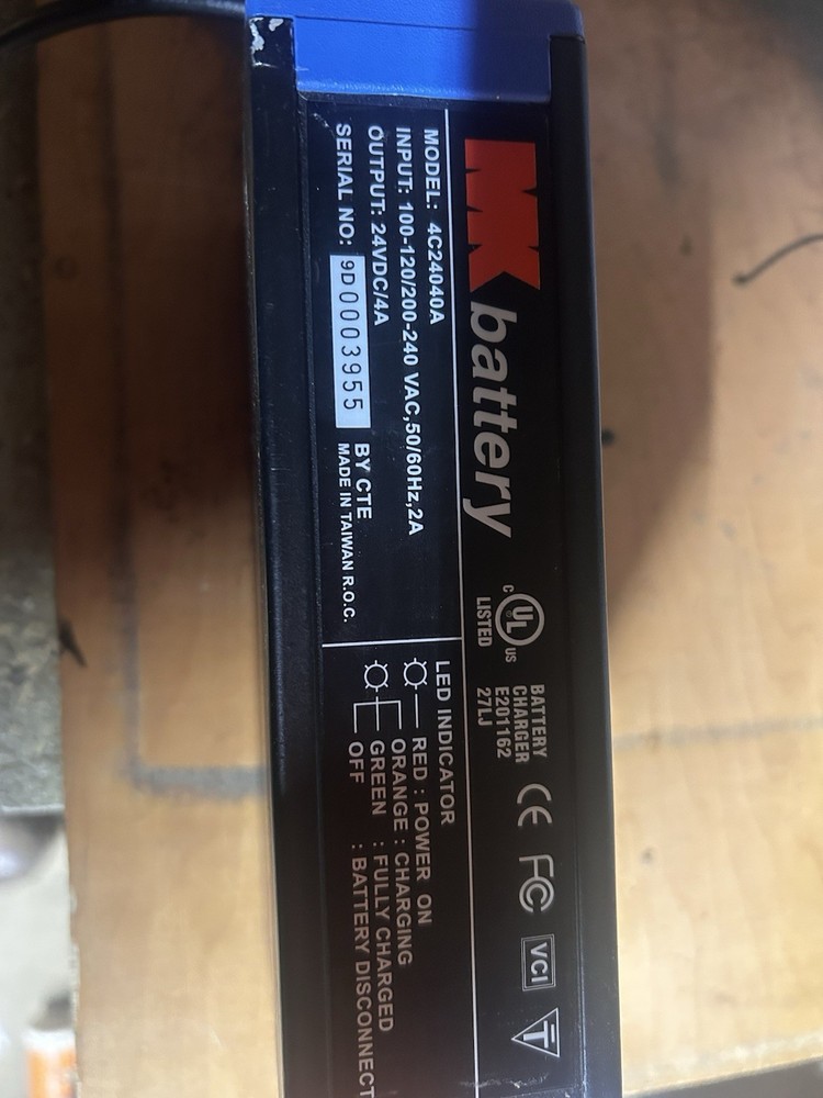 Mk Battery Charger 4C2404