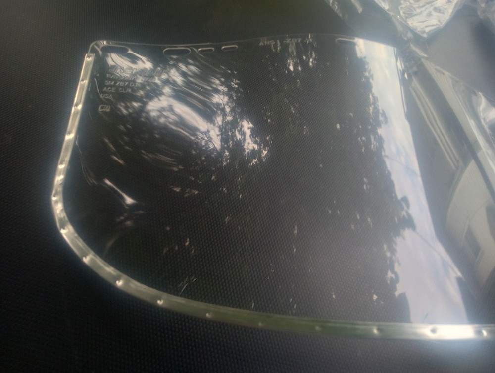 Jackson Safety 29079 Face Shield Window 15.5" Width 9" Height ( See The Pic.)