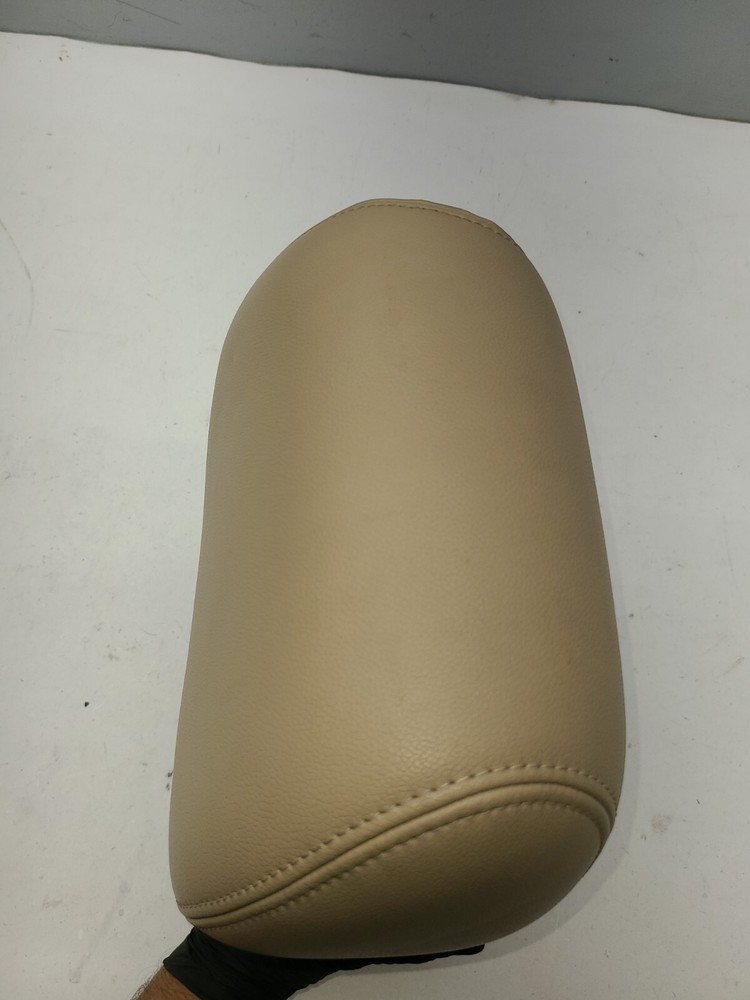2007-2013 Chevy Suburban Front Left or Right Headrest OEM