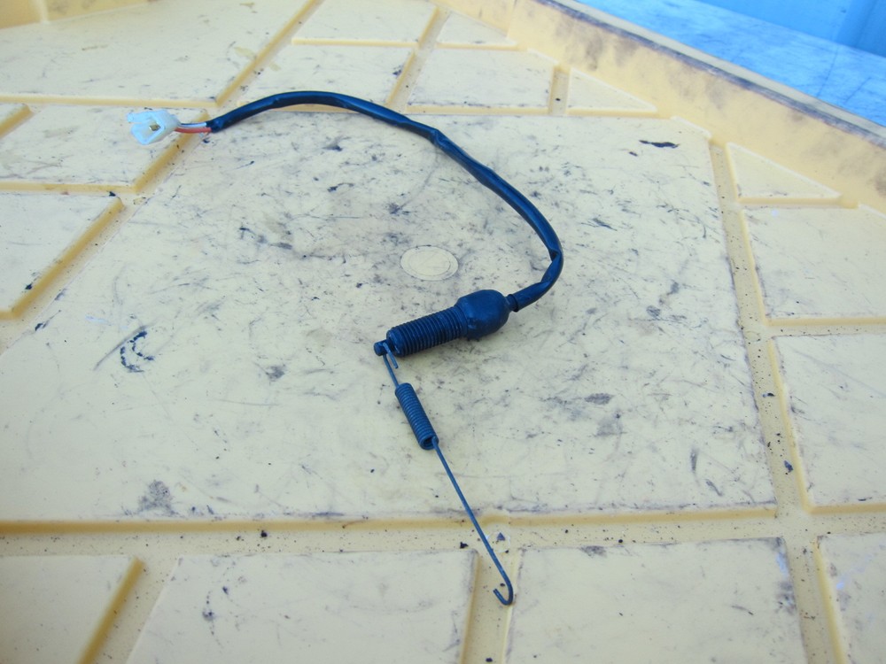 2004 SUZUKI SV650 OEM REAR BACK BRAKE SENSOR