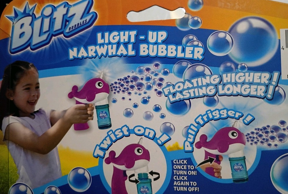 Ja-Ru Blitz Light-Up Narwhal Bubble Blower