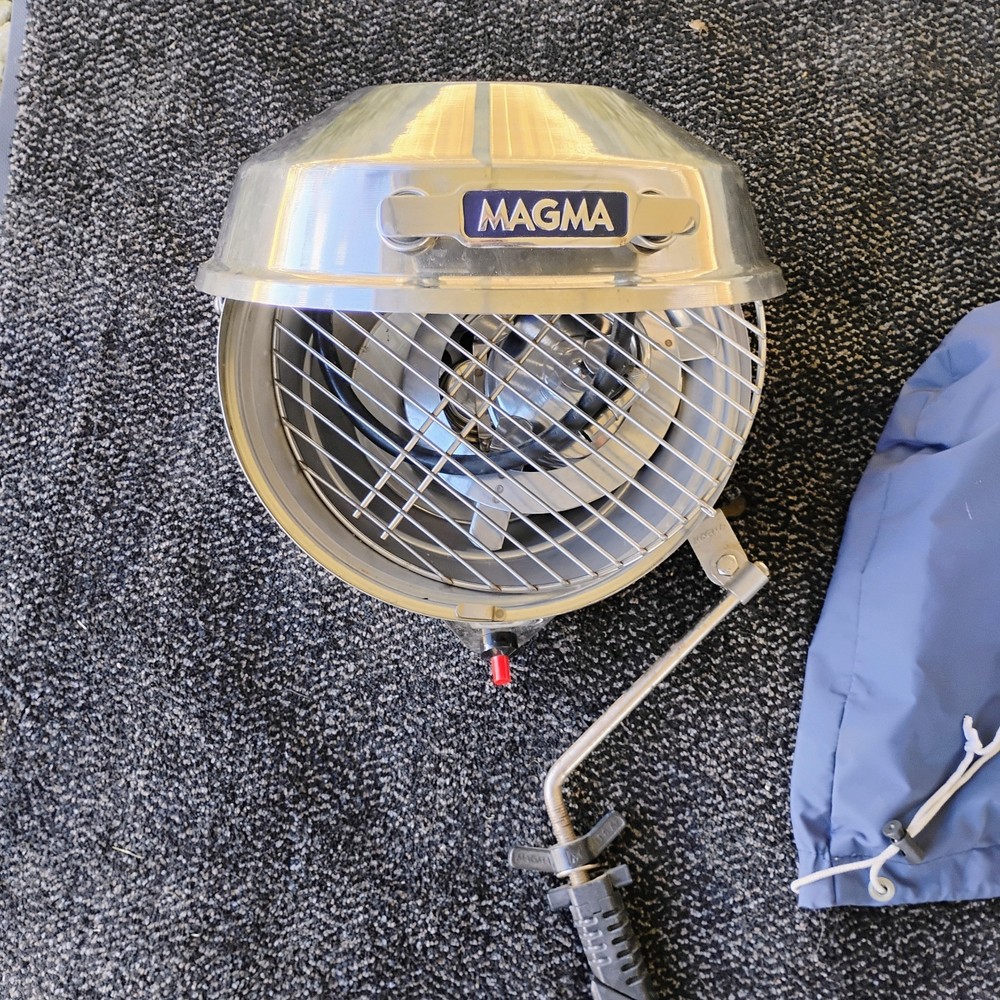 Magna Boat Grill