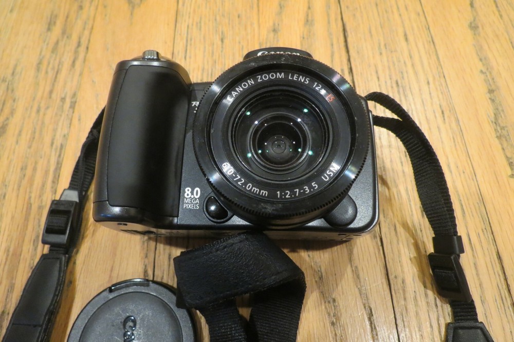 Canon S5IS Camera