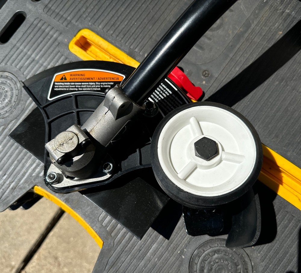 "NEW" MTD TrimmerPlus Edger Attachment LE720r for Ryobi & YardMan