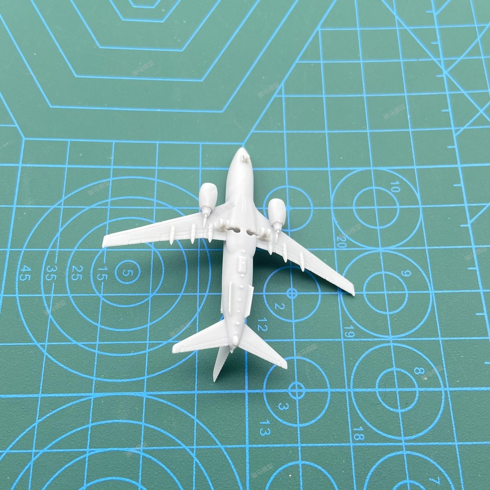 1/2000/700/400/350 US E-7 Wedge Tail Warning Aircraft