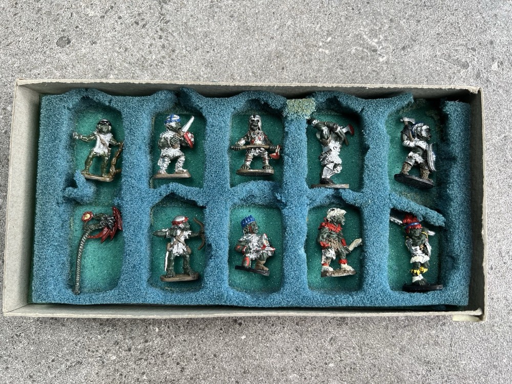 Advanced Dungeons & Dragons Figure Set - 2011 Orcs Lair