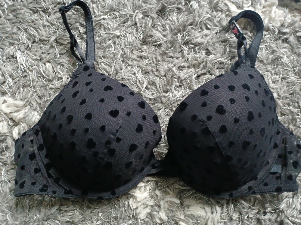 VS mesh push up bra NEW size 36b black hearts