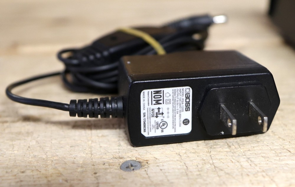 Boss RC-300 Loop Station w/ Power Supply - Black