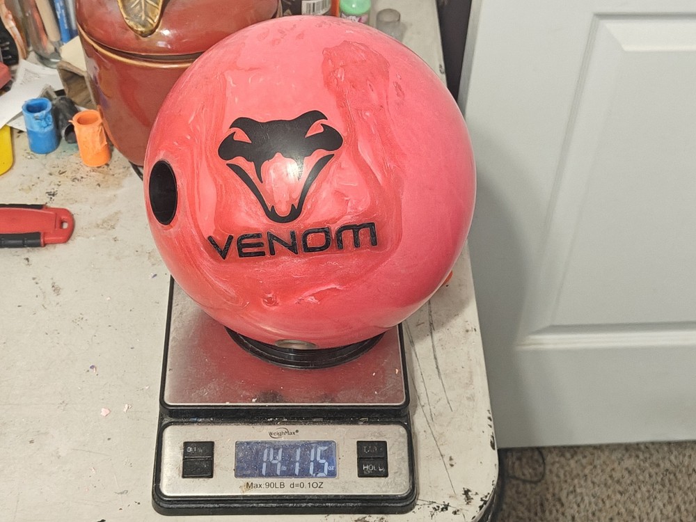 Used Motiv Hyper Venom - 15 Lbs