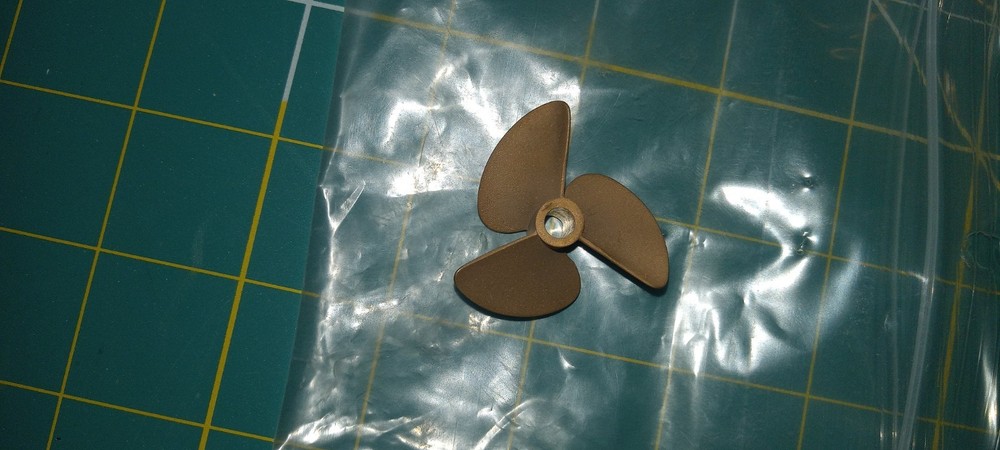 ABC RCBOAT PROPS 3-BLADE 40X52 PROPELLER