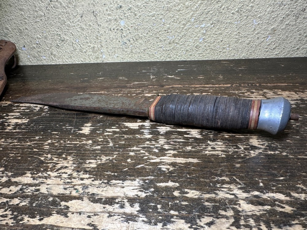 Vintage Solingen Germany Hunting Knife Fixed Blade Leather Handle Sheath