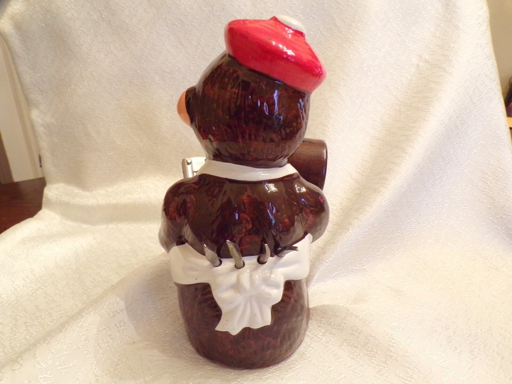 VTG Monkey Nut Cracker Set