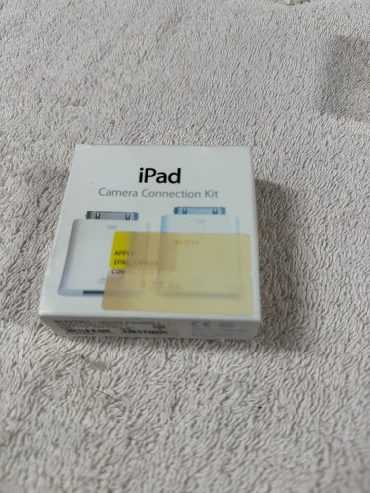 Original Apple 30-Pin iPad Camera Connection Kit MC531ZM/A
