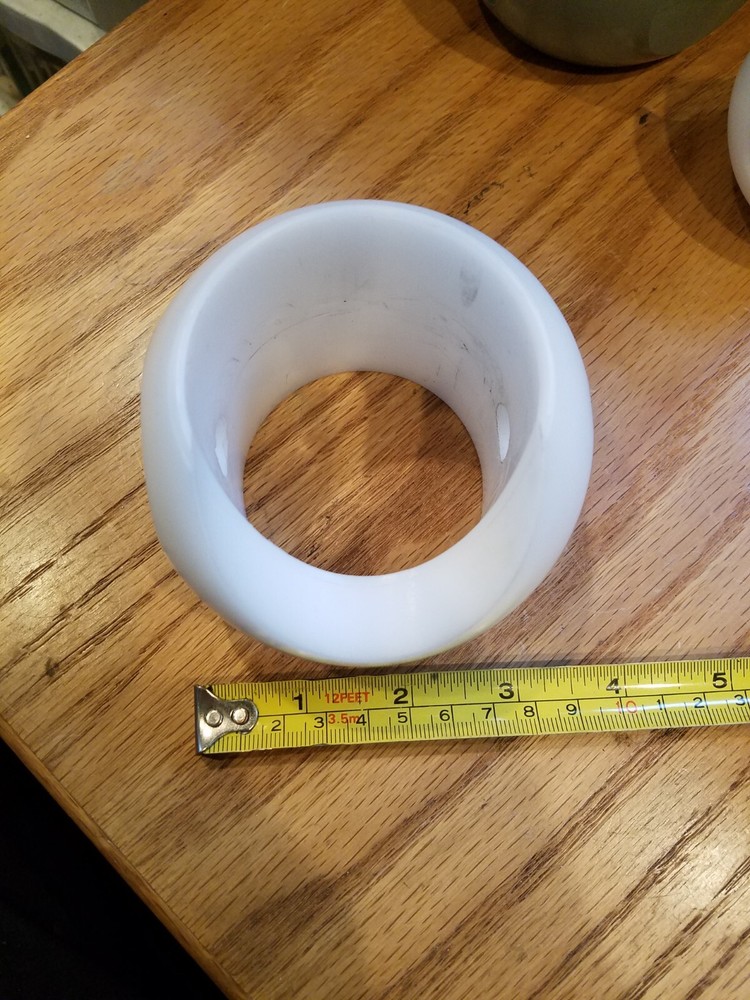Unbranded 2-1/2" Celcon Ball, White