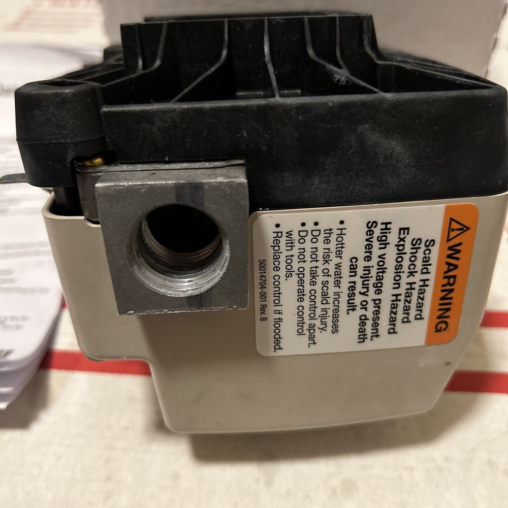 Honeywell Resideo OEM Rheem Water Heater Gas Control Valve WV4262E1107 NEW LPU