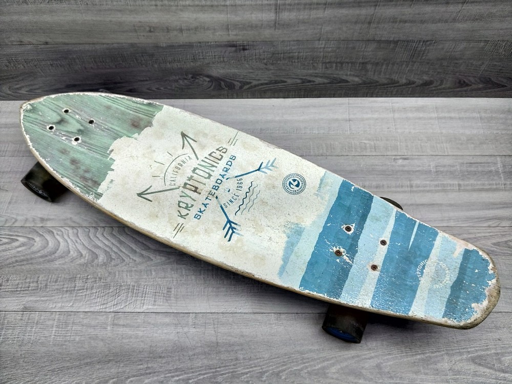 Vintage 32" Graphic Mini Longboard, White Combo Skateboard.