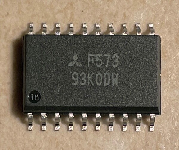 Mitsubishi 74F573 - Octal D Type Latch - NOS