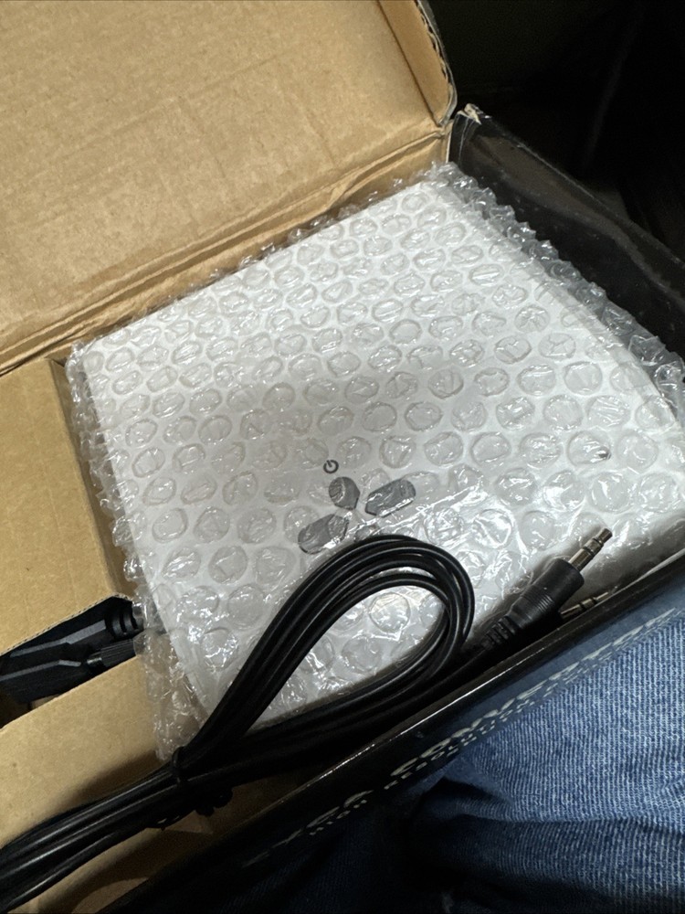 SXGA Converter Shuttle Box with Power Supply