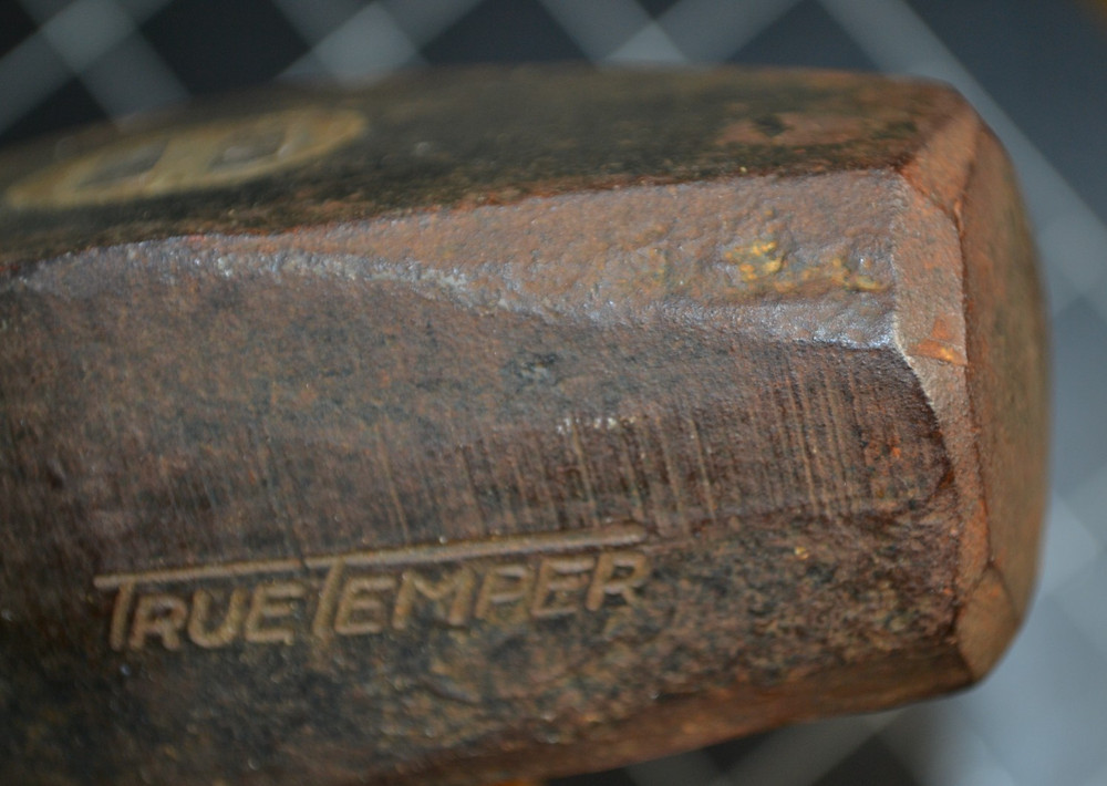 TRUE TEMPER - HAND DRILLING HAMMER - 3# - ALL ORIGINAL - RUBBER GRIP HANDLE