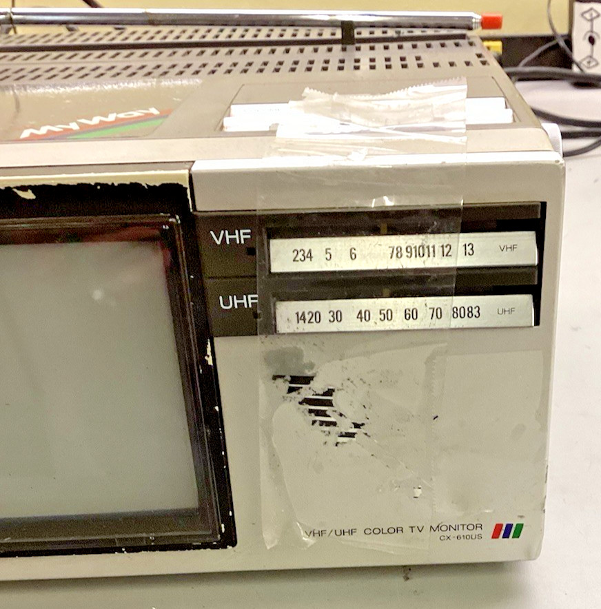JVC MODEL CX-610US PORTABLE TV