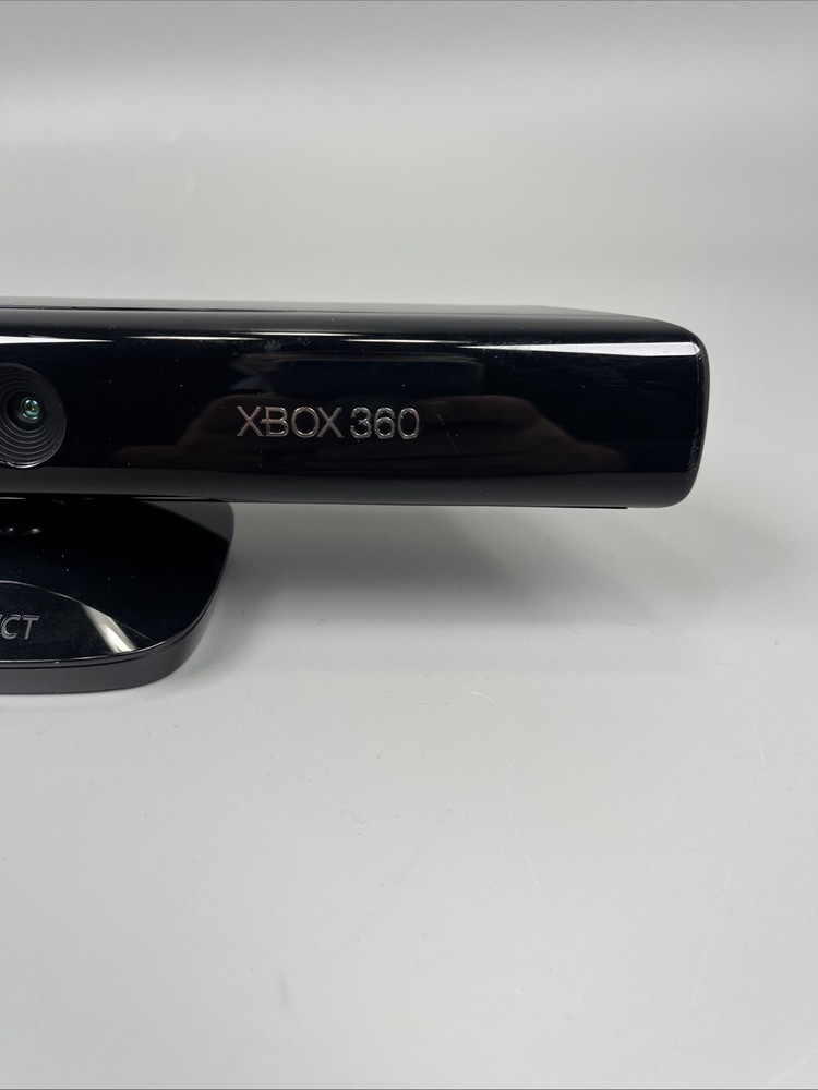 Xbox 360 Kinect Sensor 2 Game Bundle Kinect Adventures & Carnival Games TESTED