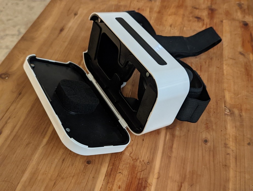 VR headset For Cellphone Merch source 2017