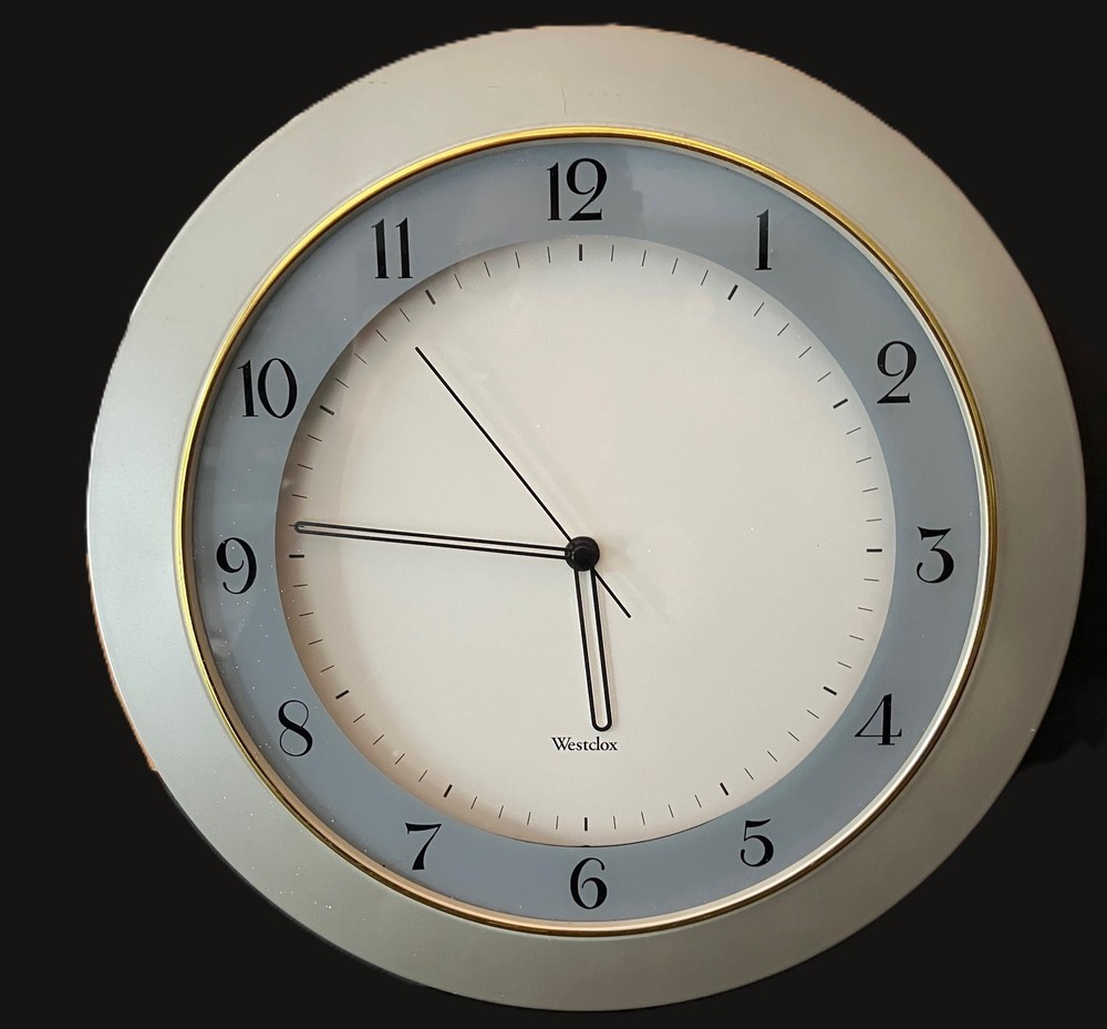 Vintage Westclox Wall Clock It works