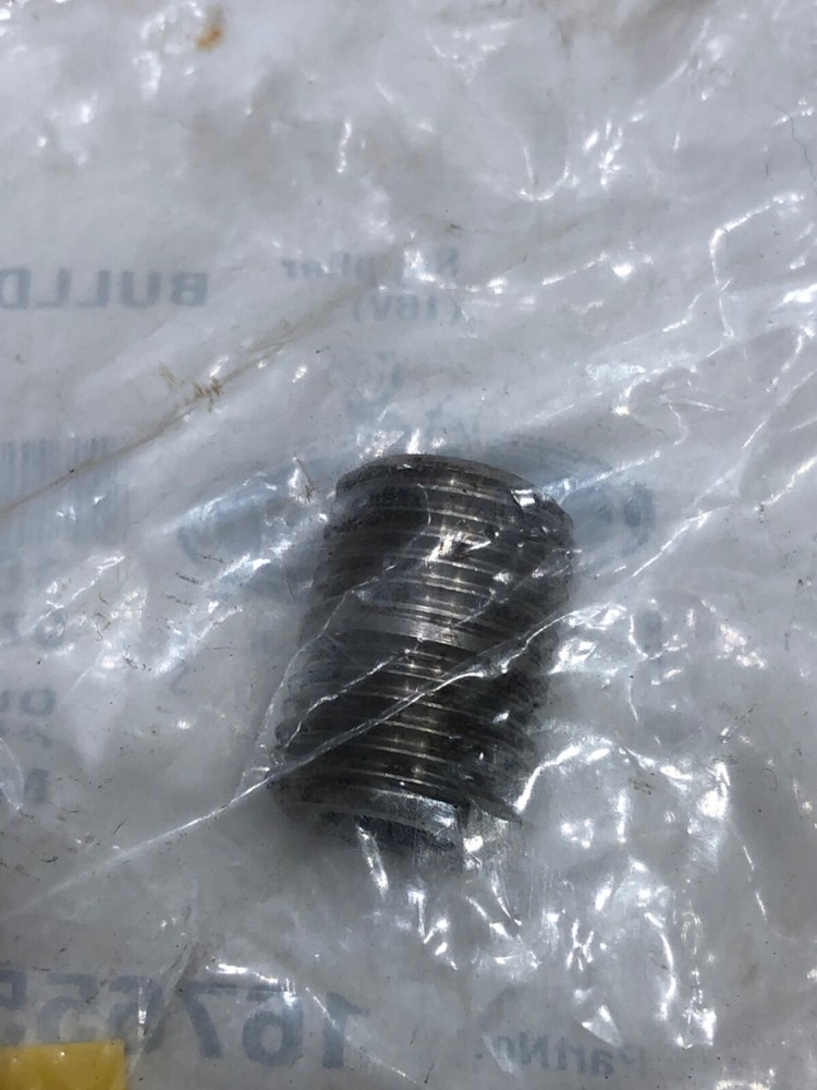 Mack 1676554 Coolant Filter Nipple