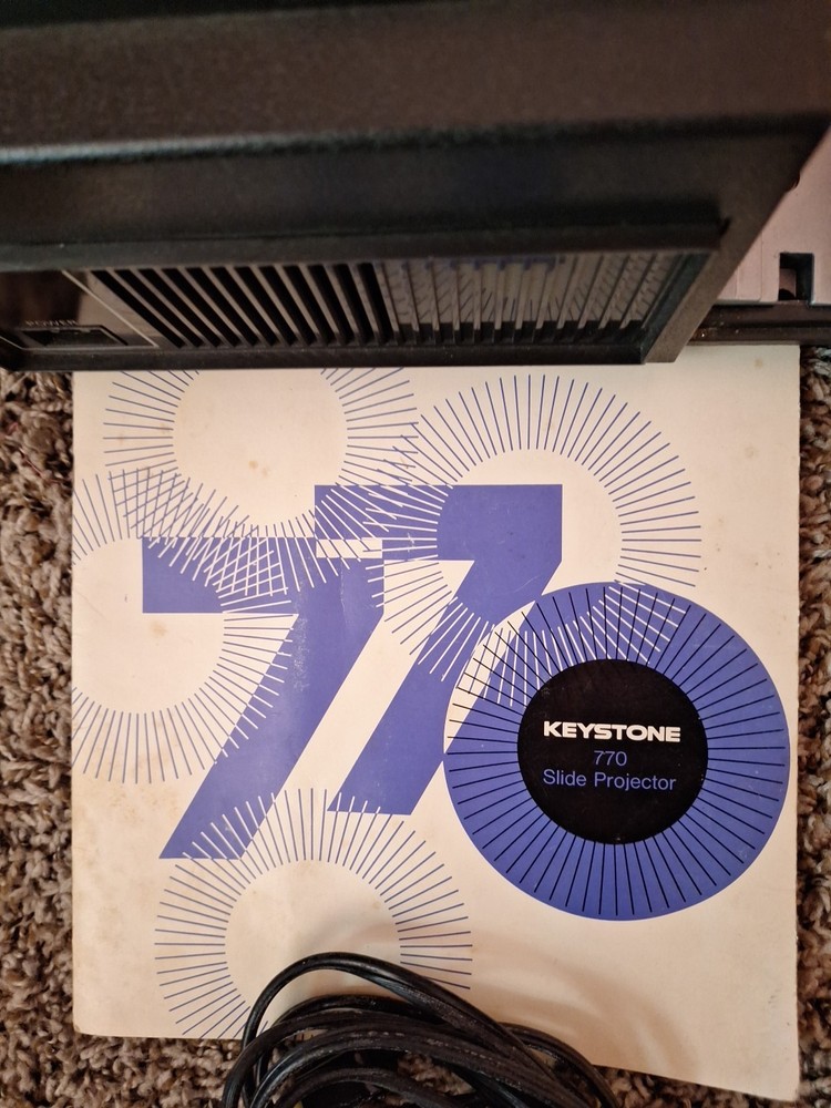 Keystone K-770 Slide Projector