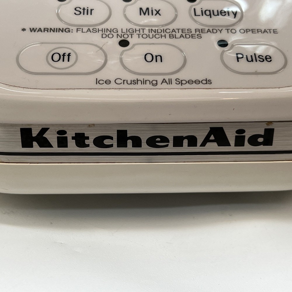 KitchenAid KSB3WH Blender 40oz Cup Glass Pitcher White