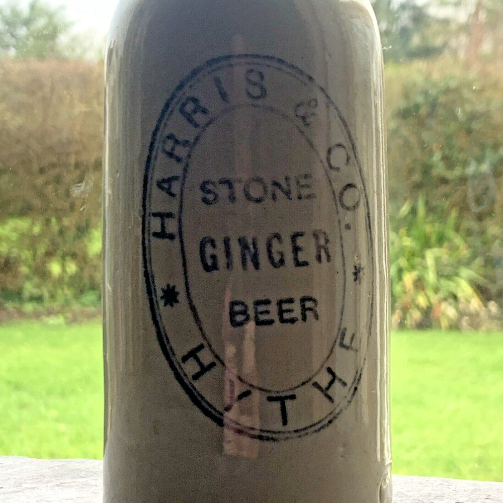 Harris & Co Hythe Old Fashioned Stone Ginger Beer Bottle Rustic Kitchen Décor