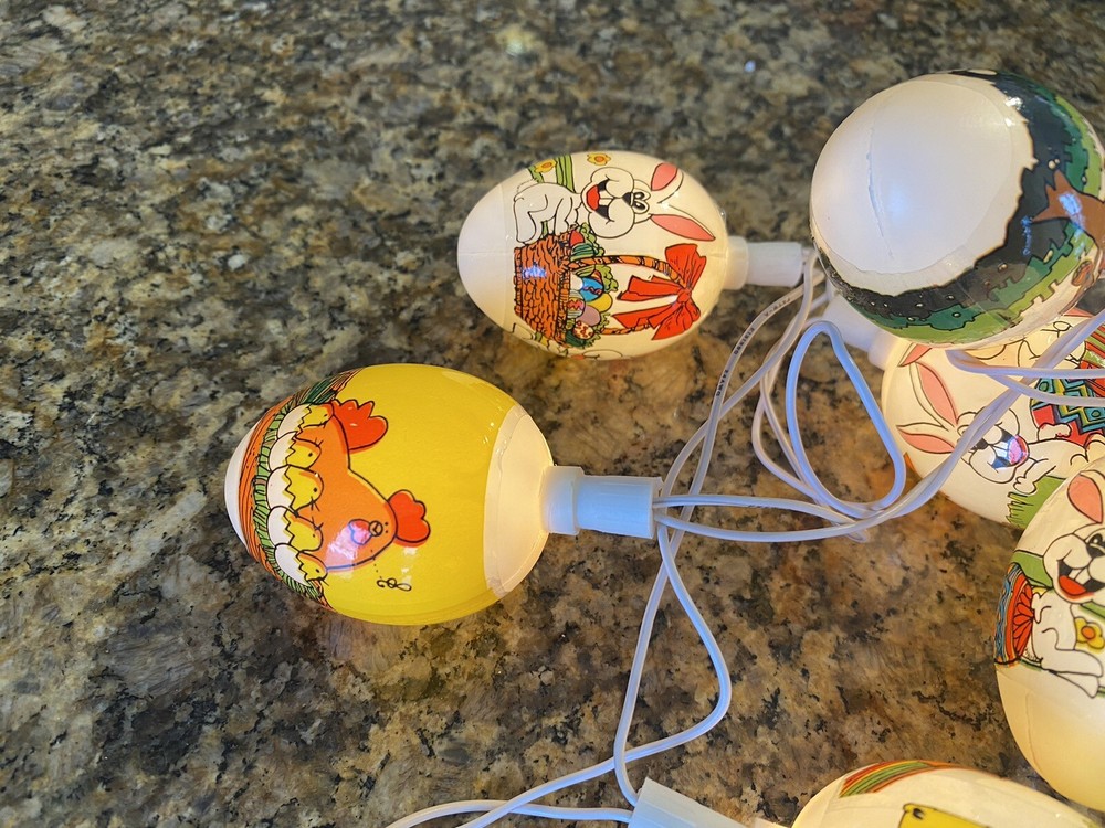Easter Impressions 10 Decorative Lights Eggs String Lights Vintage (Working)