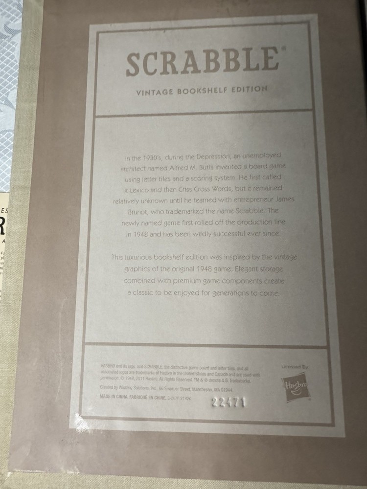 Scrabble Vintage Bookshelf Edition 2011 Complete Set Wood Tiles Winning Solution