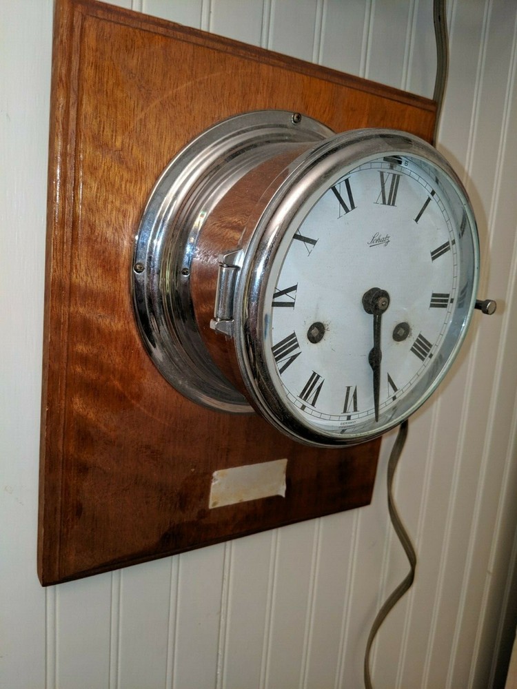 Schatz Mariner Nautical Maritime clock Presentation